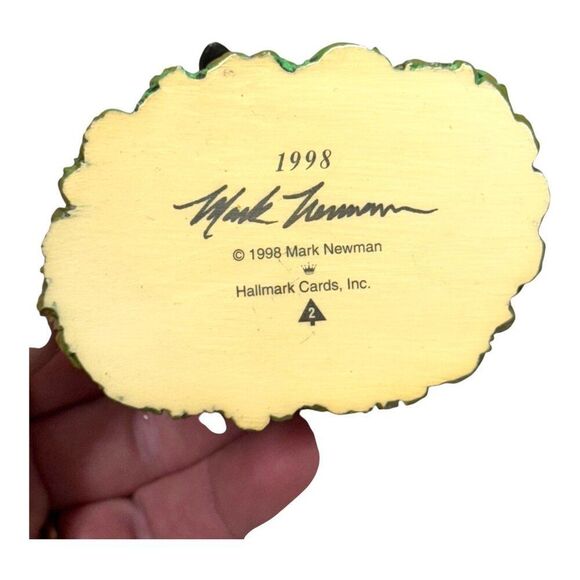 1998 Mark Newman Hallmark Cards Timber Wolves At Play Collectors Series Ornament - Picture 5 of 7